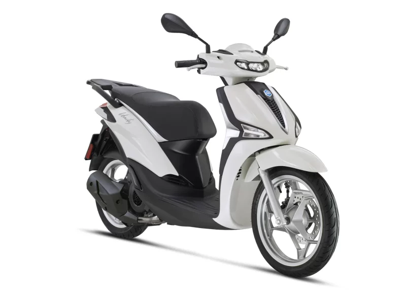 piaggio-liberty-125-bianco-luna-1