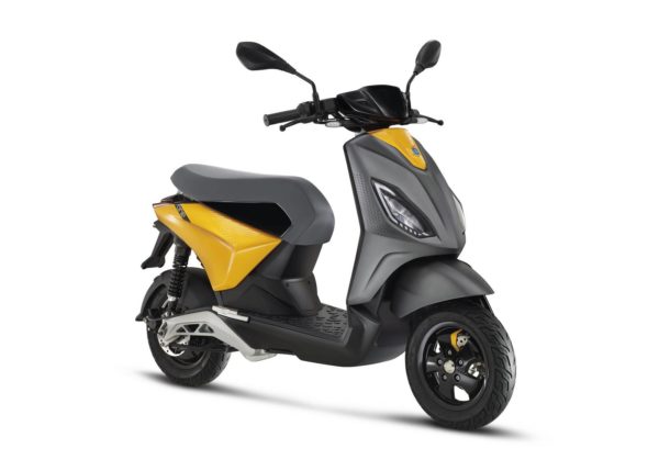 piaggio-1-jaune-gris2