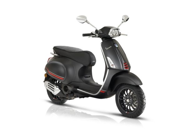 vespa-sprint-125-sport-noir