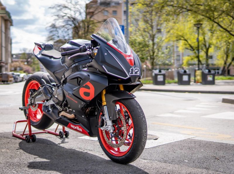 aprilia-rs-660-pista-14