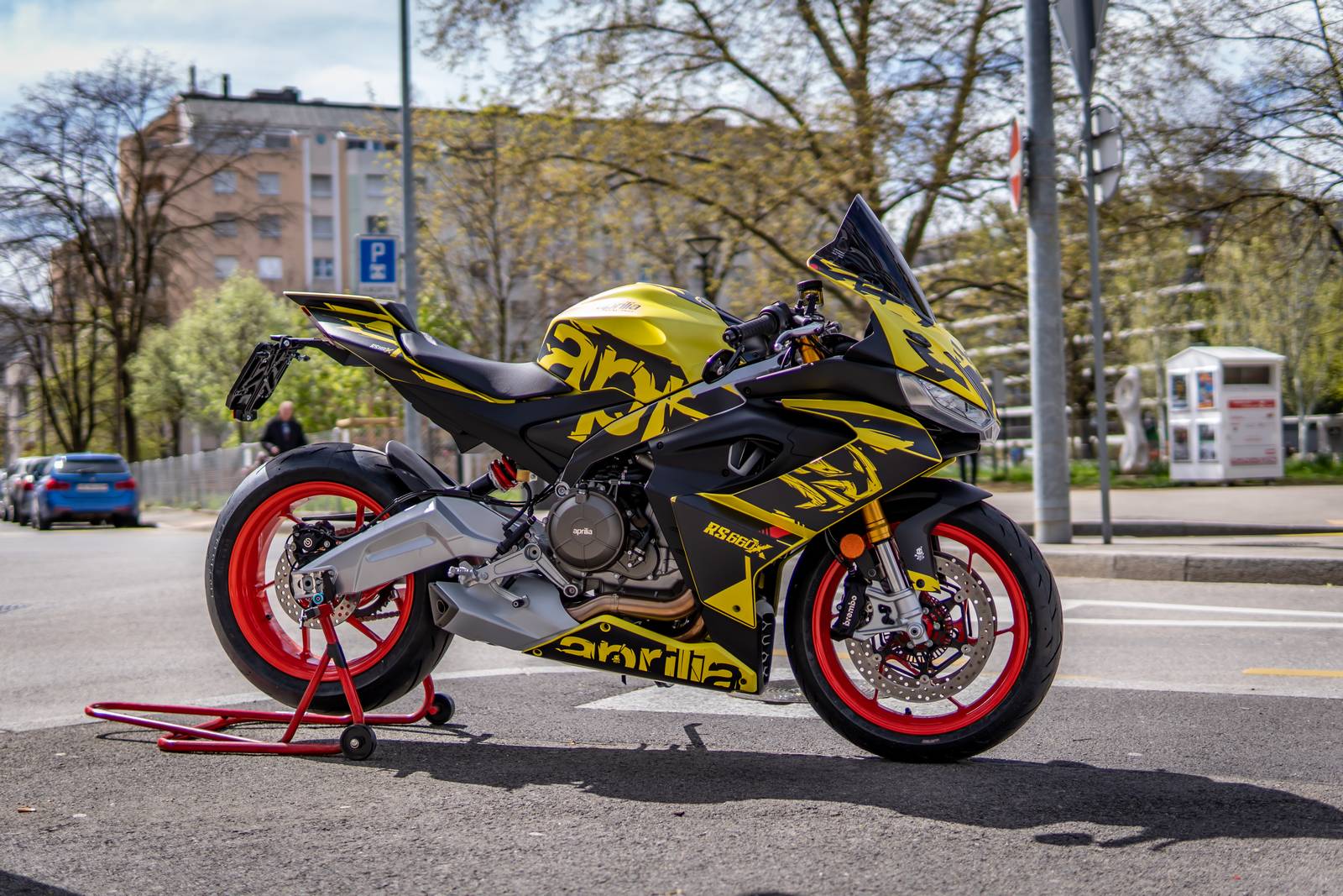 aprilia-rs-660-acid-limited-13