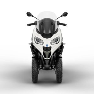 piaggio-mp3-310-blanc-avant-1