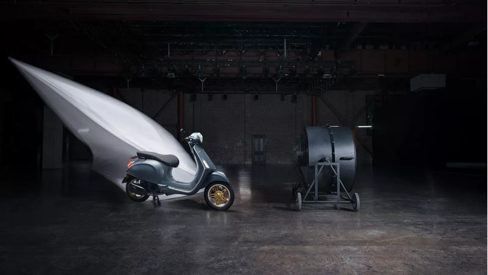 vespa-primavera-125-officina-8-10