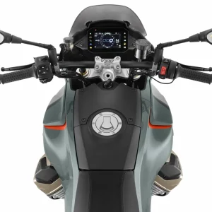 moto-guzzi-v100-mandello-s-verde-ghiaccio-08