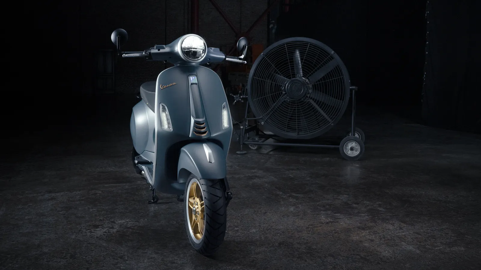 vespa-primavera-125-officina-8-10